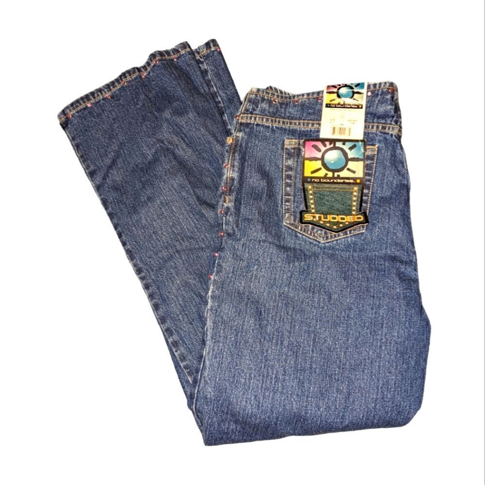 ‎Y2K No Boundaries studded jeans